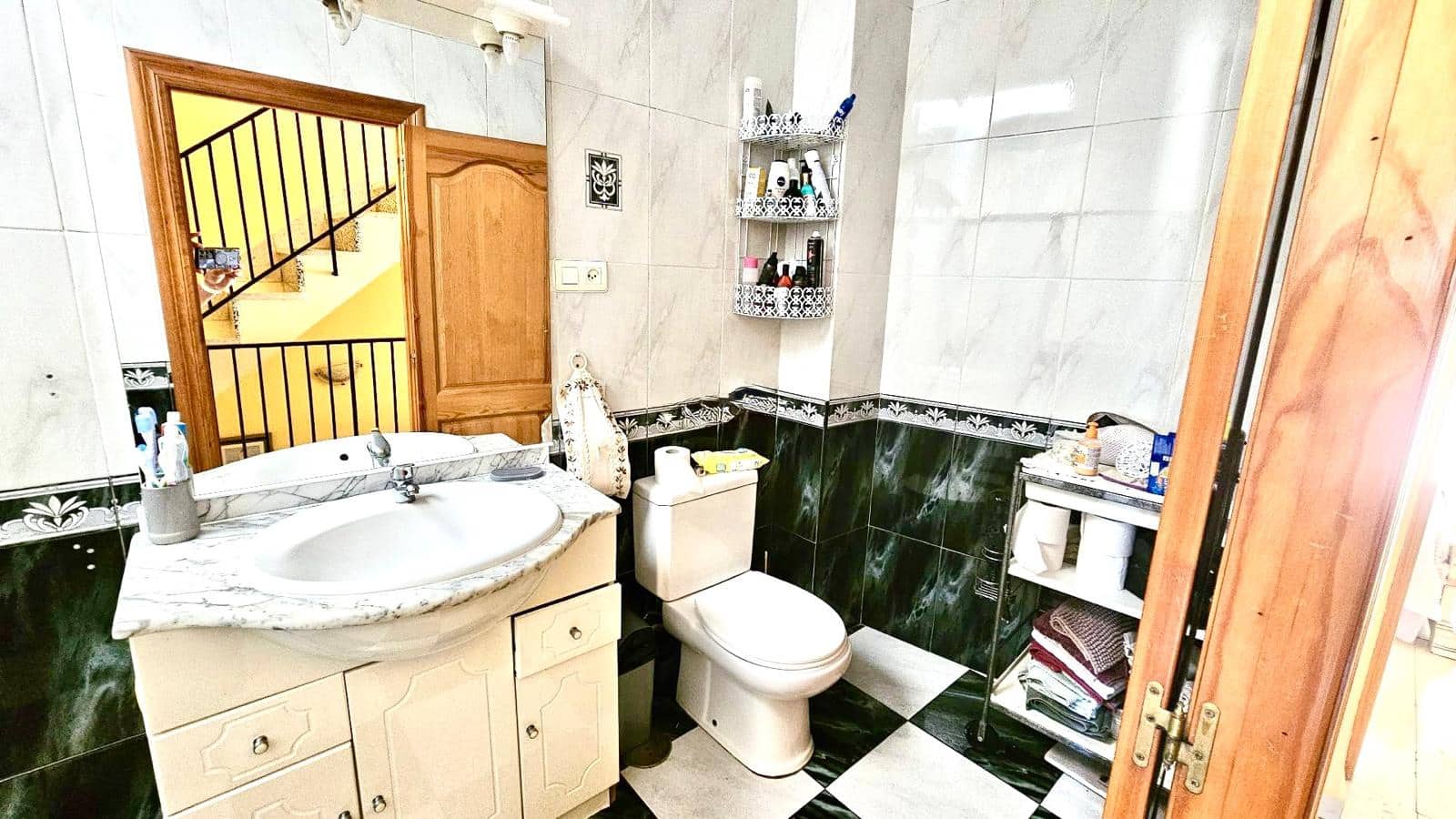 4 bedroom Townhouse for sale in Salobrena - € 198,000 (Ref: 9882529)