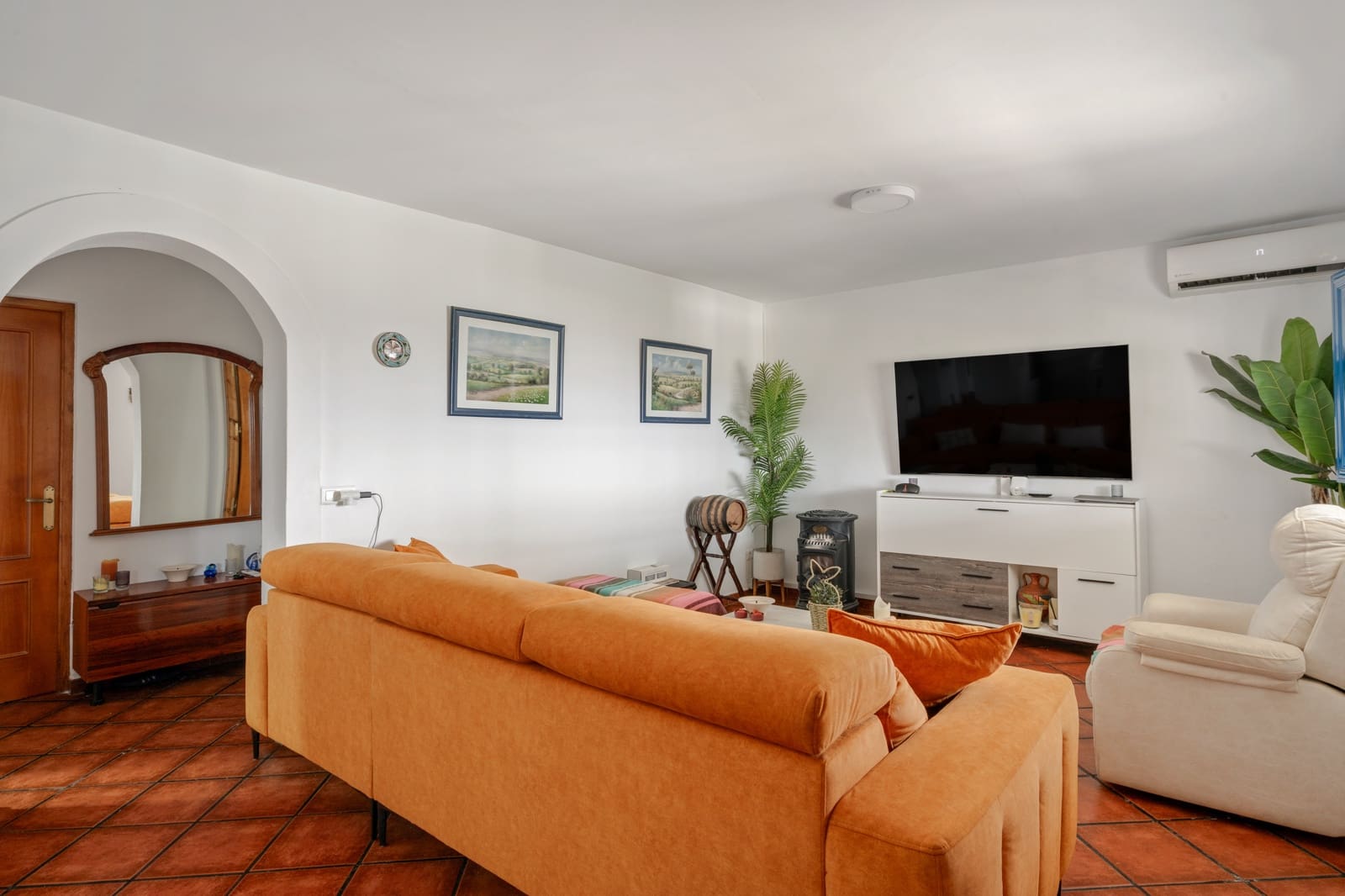 2 soverom Finca/Herregård til salgs i Velez-Malaga med svømmebasseng garasje - € 750 000 (Ref: 9905239)