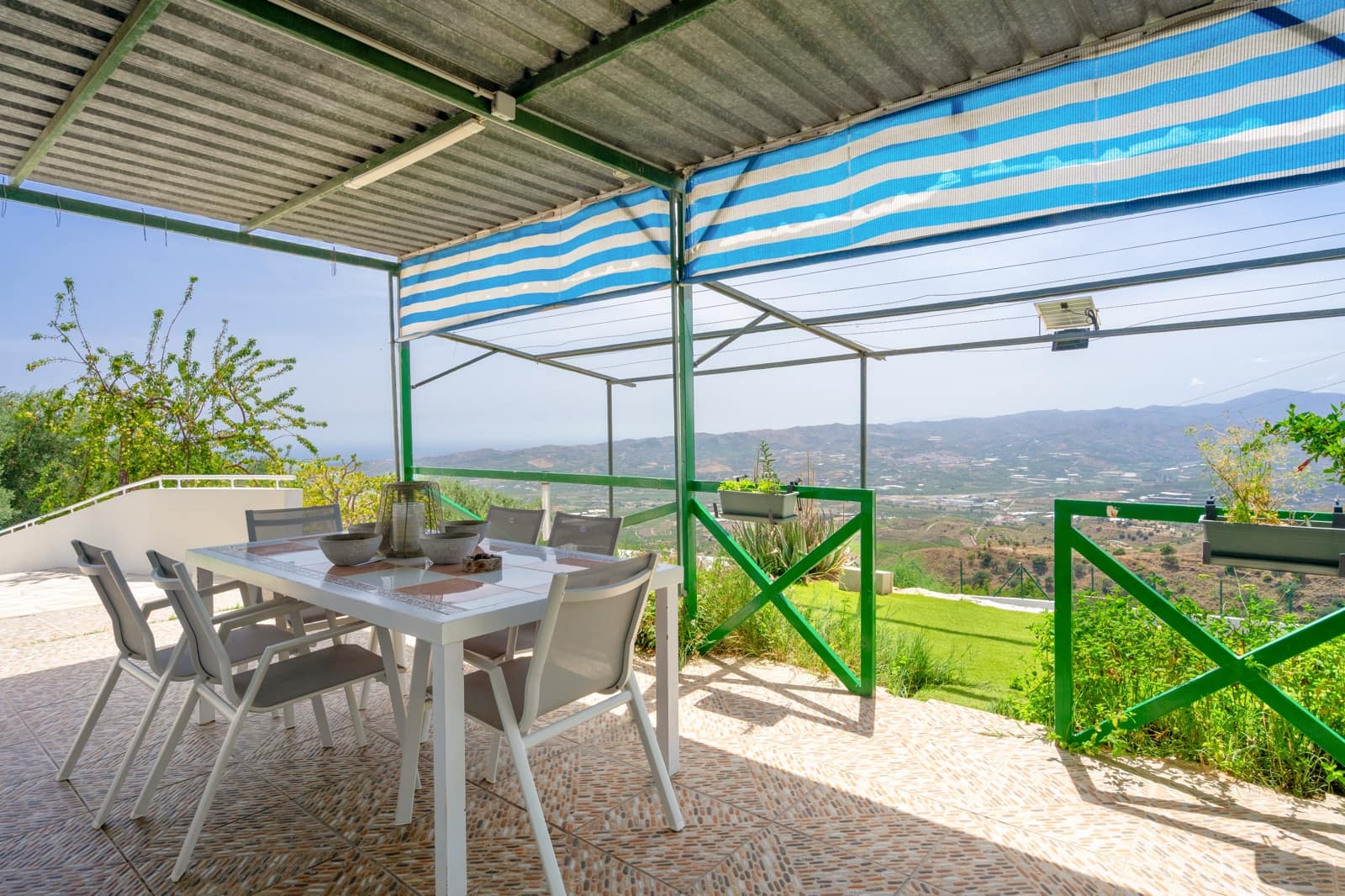 2 soverom Finca/Herregård til salgs i Velez-Malaga med svømmebasseng garasje - € 750 000 (Ref: 9905239)