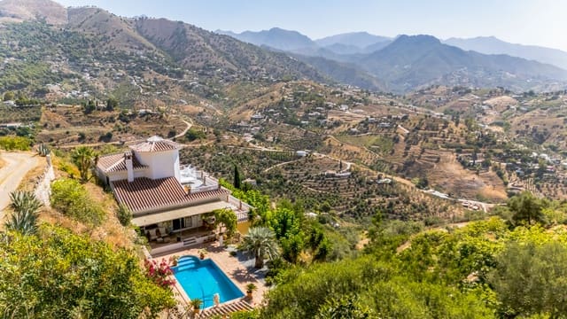 5 slaapkamer Finca/Landhuis te koop in Cómpeta met zwembad garage - € 780.000 (Ref: 9960980)