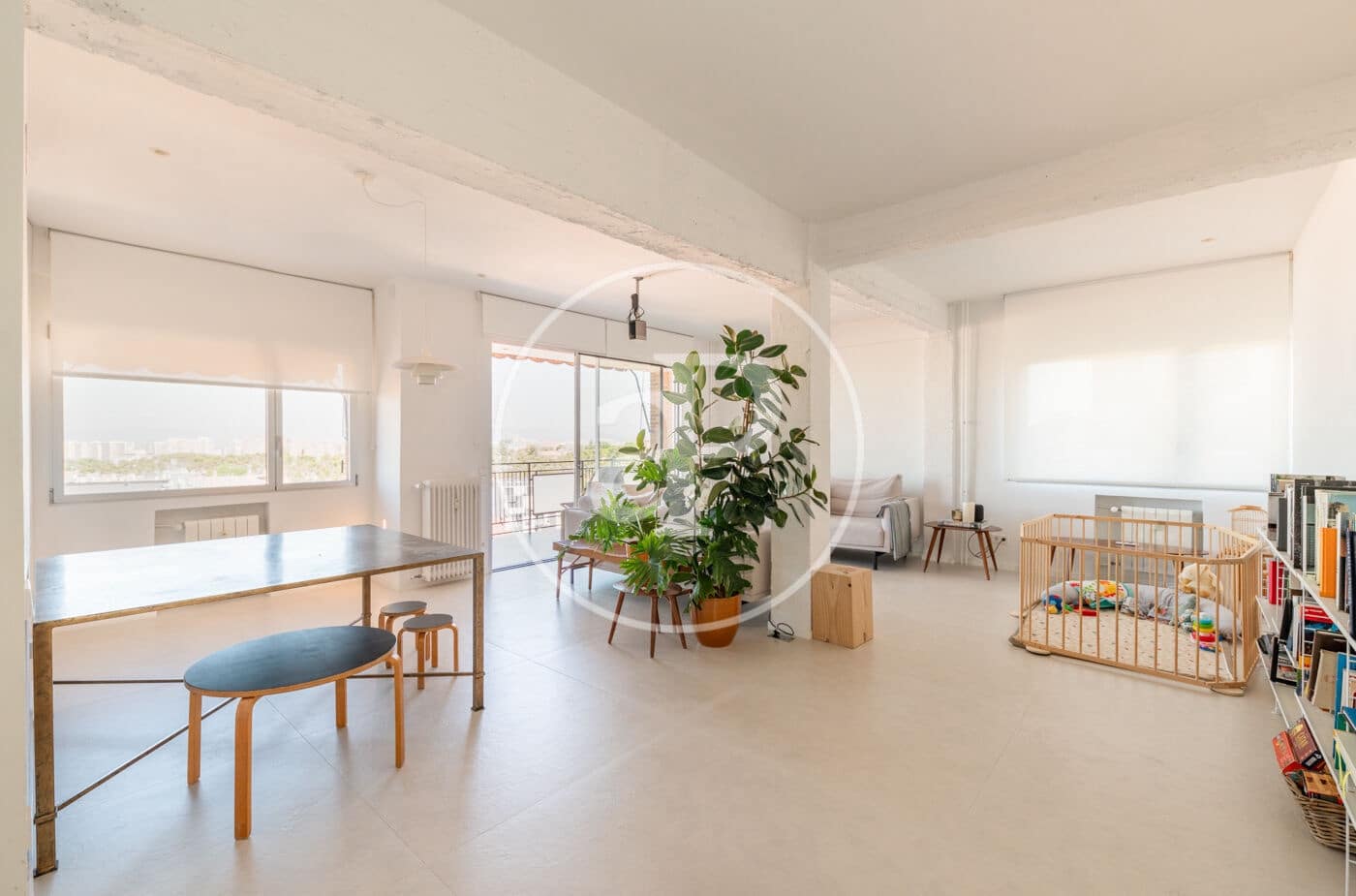 3 quarto Apartamento para arrendar em Madrid cidade - 4 000 € (Ref: 10004234)