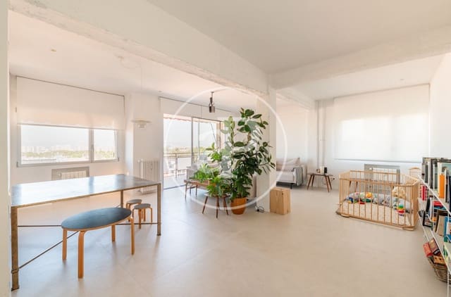 3 makuuhuone Huoneisto vuokrattavana paikassa Nueva España, Madrid kaupunki - 4 000 € (Ref: 10004234)