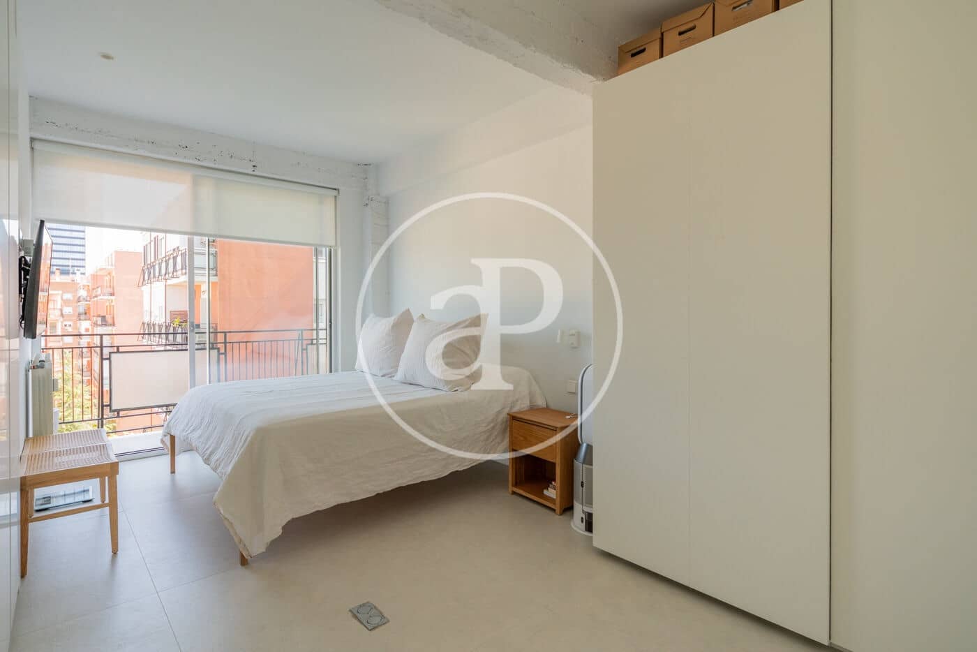 3 quarto Apartamento para arrendar em Madrid cidade - 4 000 € (Ref: 10004234)