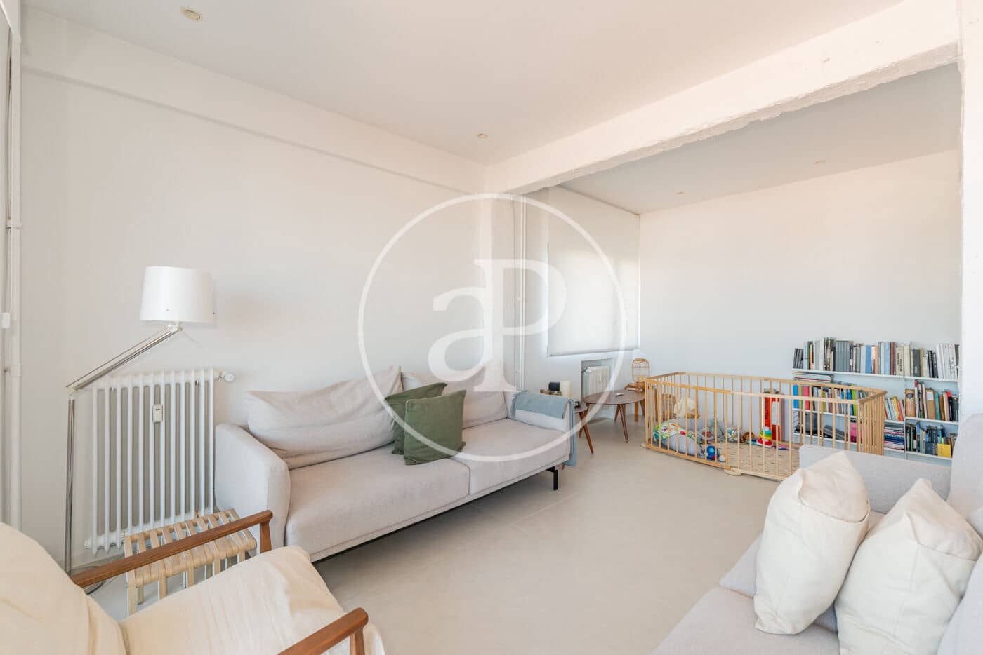 3 quarto Apartamento para arrendar em Madrid cidade - 4 000 € (Ref: 10004234)