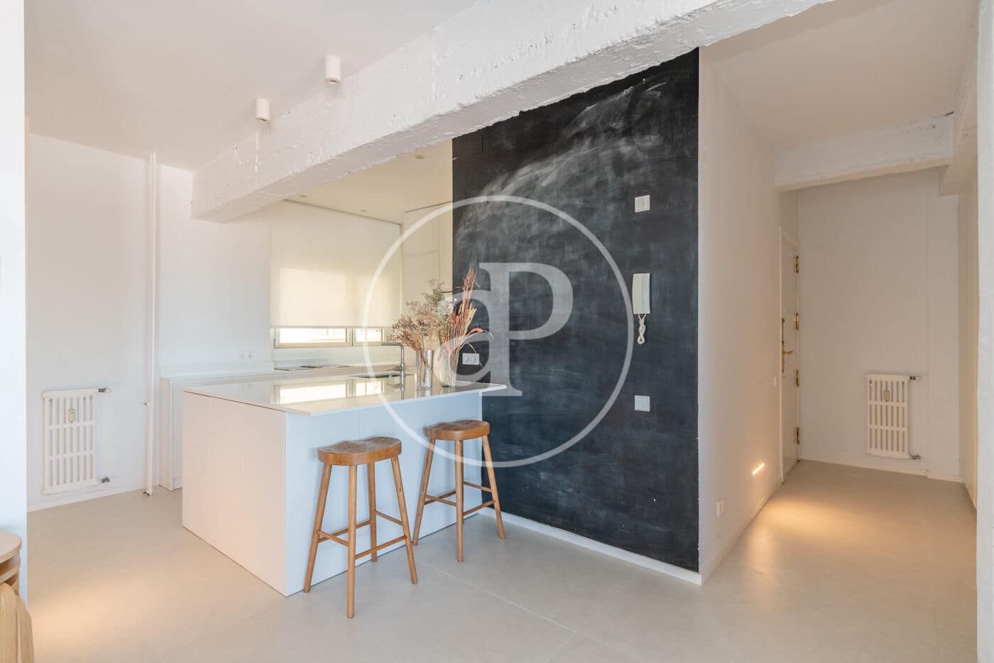 3 quarto Apartamento para arrendar em Madrid cidade - 4 000 € (Ref: 10004234)