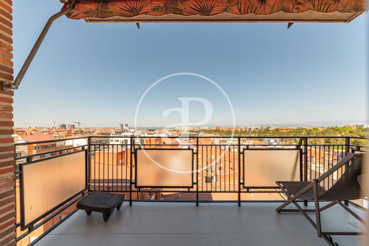 3 quarto Apartamento para arrendar em Madrid cidade - 4 000 € (Ref: 10004234)