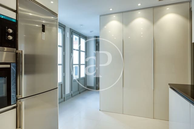 4 slaapkamer Appartement te huur in Jerónimos, Madrid stad - € 7.500 (Ref: 10004236)