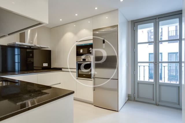 4 slaapkamer Appartement te huur in Jerónimos, Madrid stad - € 7.500 (Ref: 10004236)