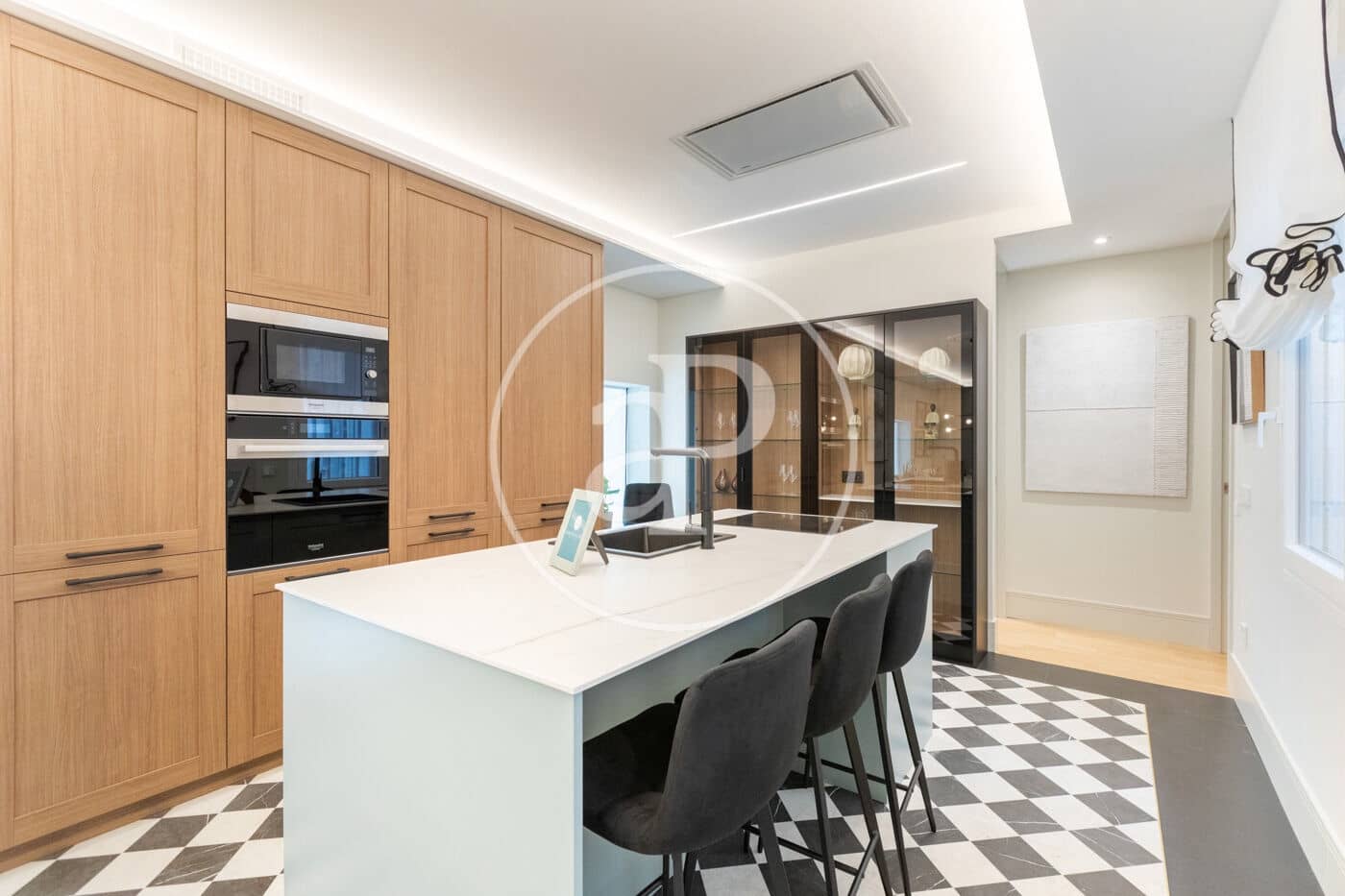 2 slaapkamer Appartement te koop in Madrid stad - € 1.230.000 (Ref: 10005656)