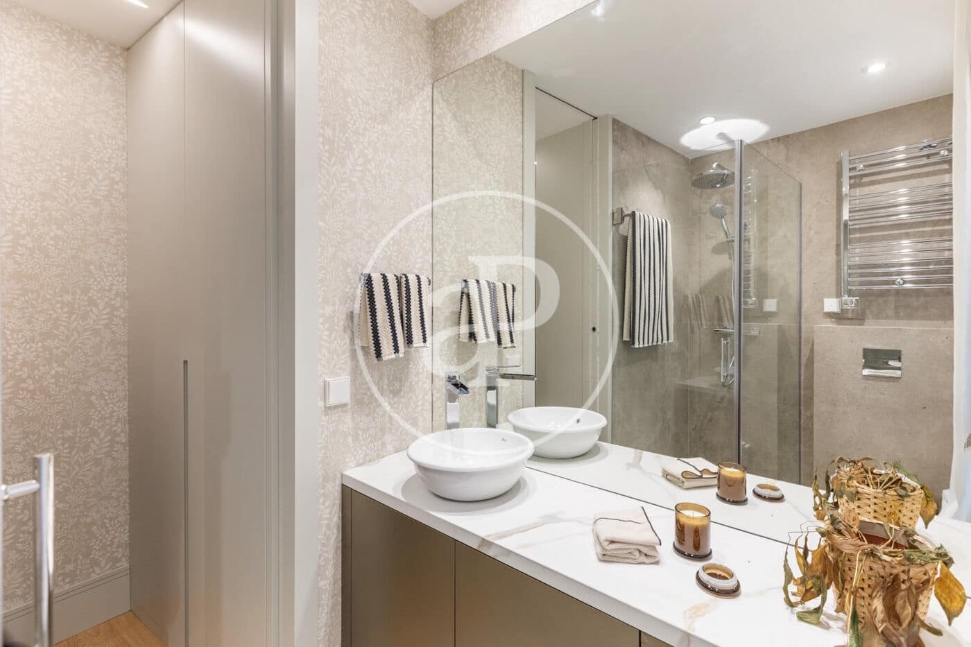 2 slaapkamer Appartement te koop in Madrid stad - € 1.230.000 (Ref: 10005656)