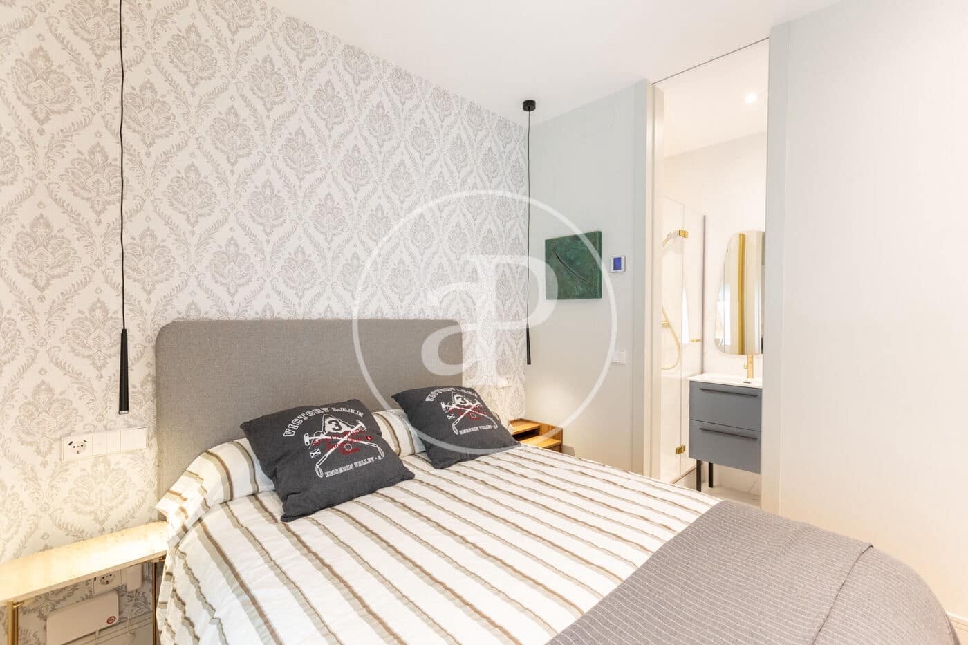 2 slaapkamer Appartement te koop in Madrid stad - € 1.230.000 (Ref: 10005656)
