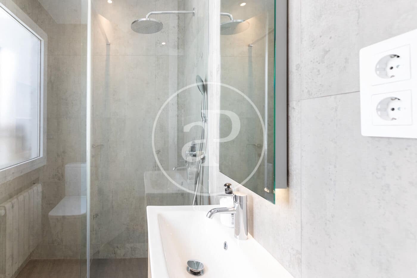 Apartamento de 2 habitaciones en Madrid ciudad en alquiler - 3.190 € (Ref: 10005657)