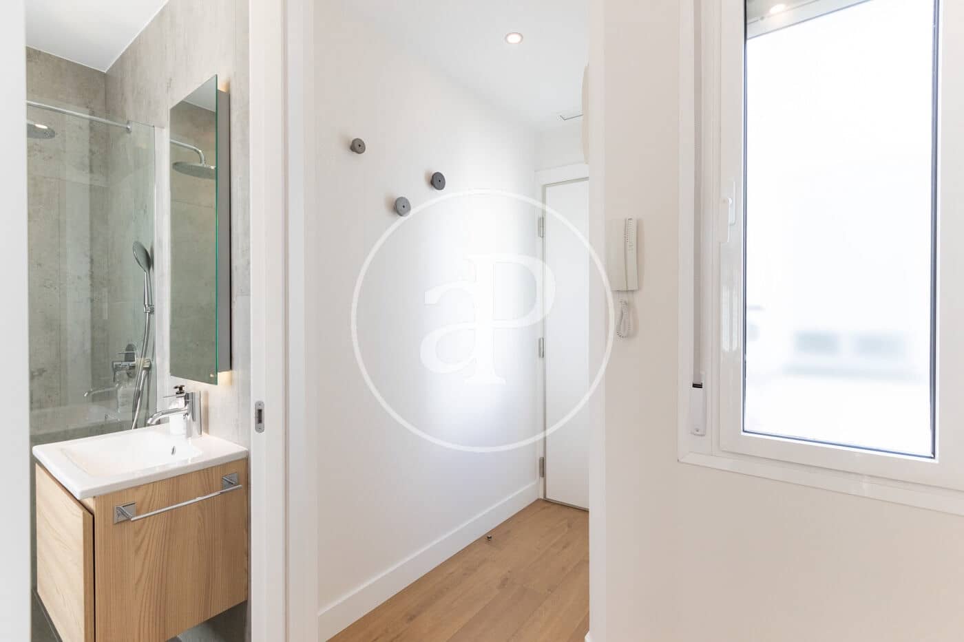 Apartamento de 2 habitaciones en Madrid ciudad en alquiler - 3.190 € (Ref: 10005657)