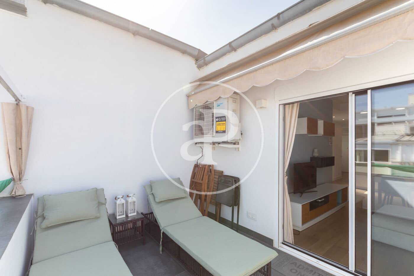 Apartamento de 2 habitaciones en Madrid ciudad en alquiler - 3.190 € (Ref: 10005657)