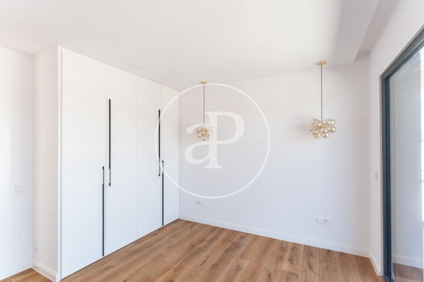 5 makuuhuone Huvila myytävänä paikassa Villaviciosa de Odon mukana uima-altaan - 1 500 000 € (Ref: 10009135)