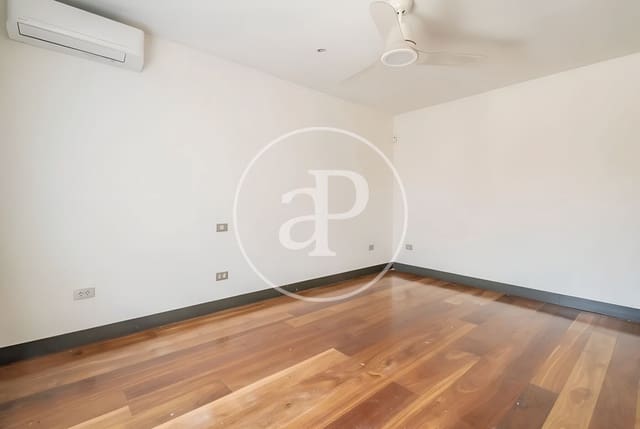 3 quarto Moradia para arrendar em Nueva España, Madrid cidade com piscina - 4 500 € (Ref: 10011500)