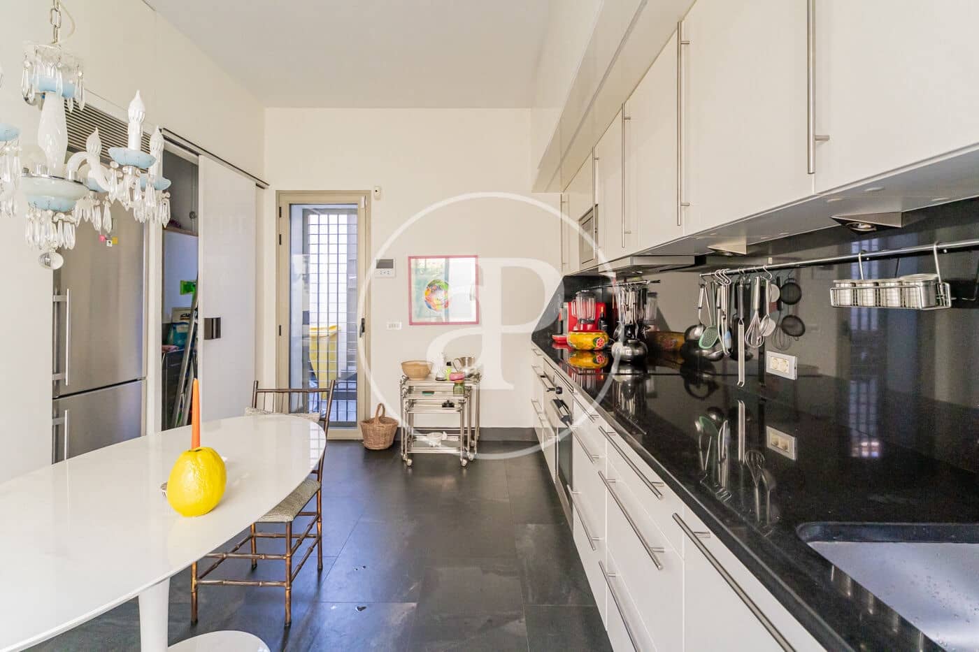 3 quarto Moradia para arrendar em Madrid cidade com piscina - 4 500 € (Ref: 10011500)