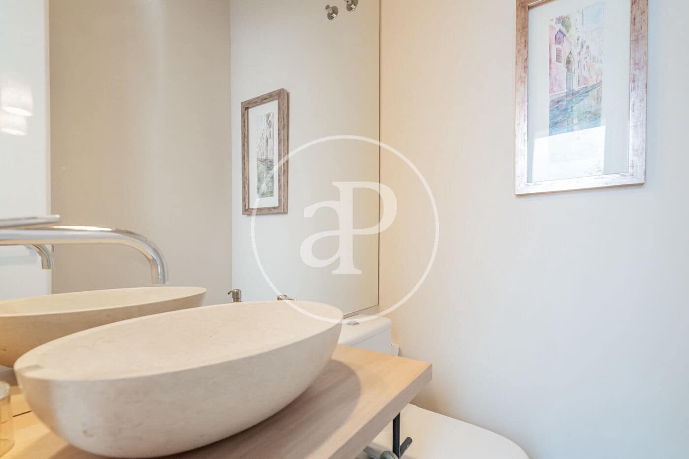 3 quarto Moradia para arrendar em Madrid cidade com piscina - 4 500 € (Ref: 10011500)