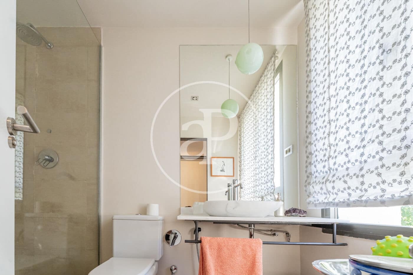 3 quarto Moradia para arrendar em Madrid cidade com piscina - 4 500 € (Ref: 10011500)
