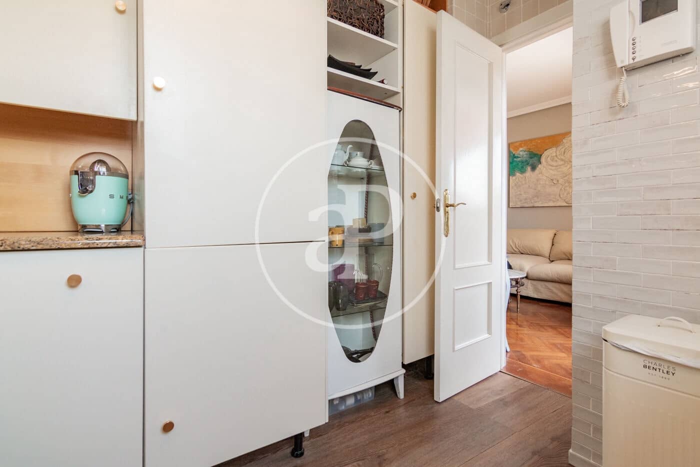 1 sypialnia Penthouse do wynajęcia w Miasto Madryt z basenem - 2 390 € (Ref: 10011503)