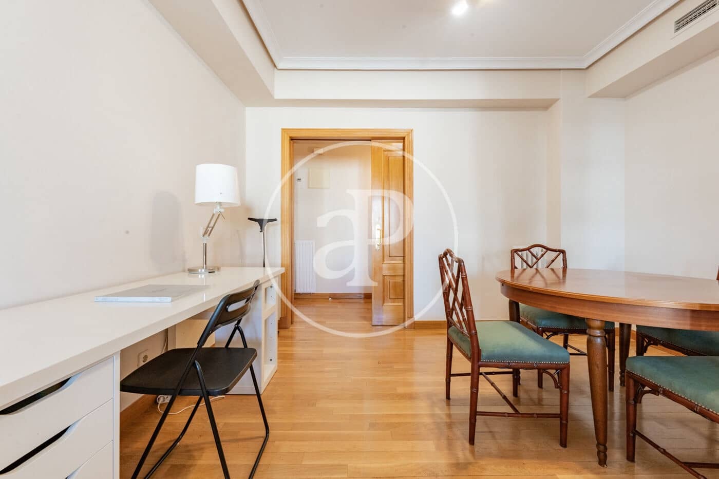 2 quarto Apartamento para arrendar em Madrid cidade - 3 100 € (Ref: 10013382)