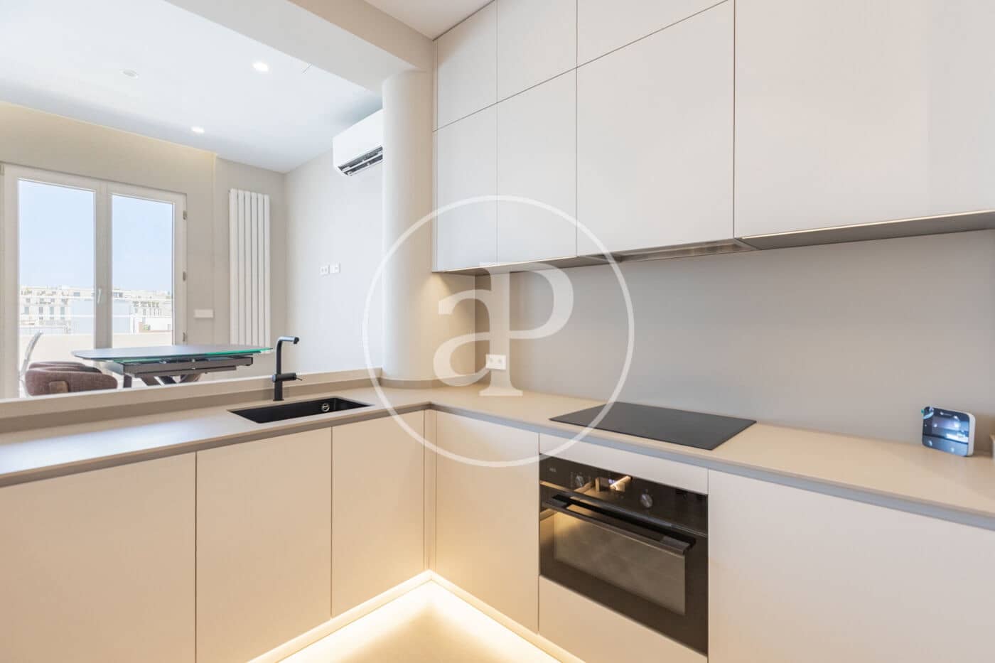 3 sovrum Lägenhet till salu i Madrid stad - 1 690 000 € (Ref: 10020969)