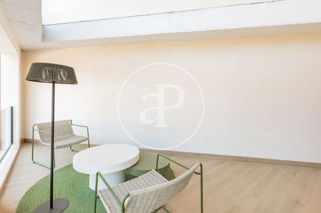 Apartment for sale in Delicias, Madrid city with pool - € 784,600 (Ref: 10022523)