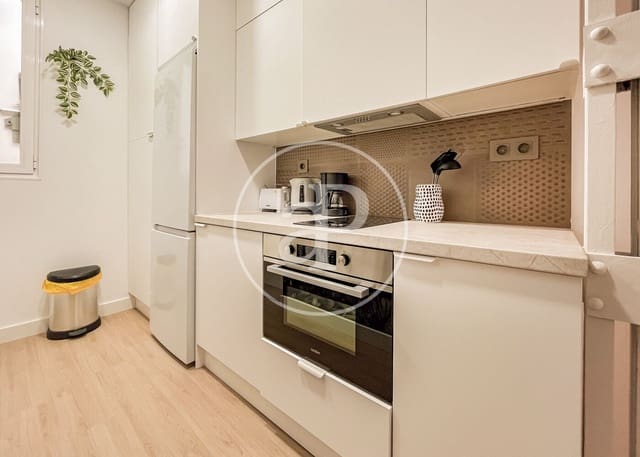 Apartamento de 3 habitaciones en Argüelles, Madrid ciudad en alquiler - 2.790 € (Ref: 10024199)