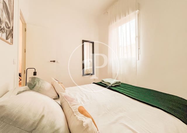 Apartamento de 3 habitaciones en Argüelles, Madrid ciudad en alquiler - 2.790 € (Ref: 10024199)