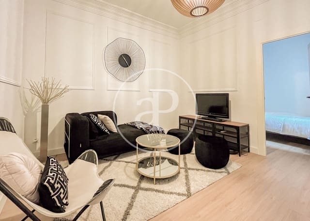 Apartamento de 3 habitaciones en Argüelles, Madrid ciudad en alquiler - 2.790 € (Ref: 10024199)