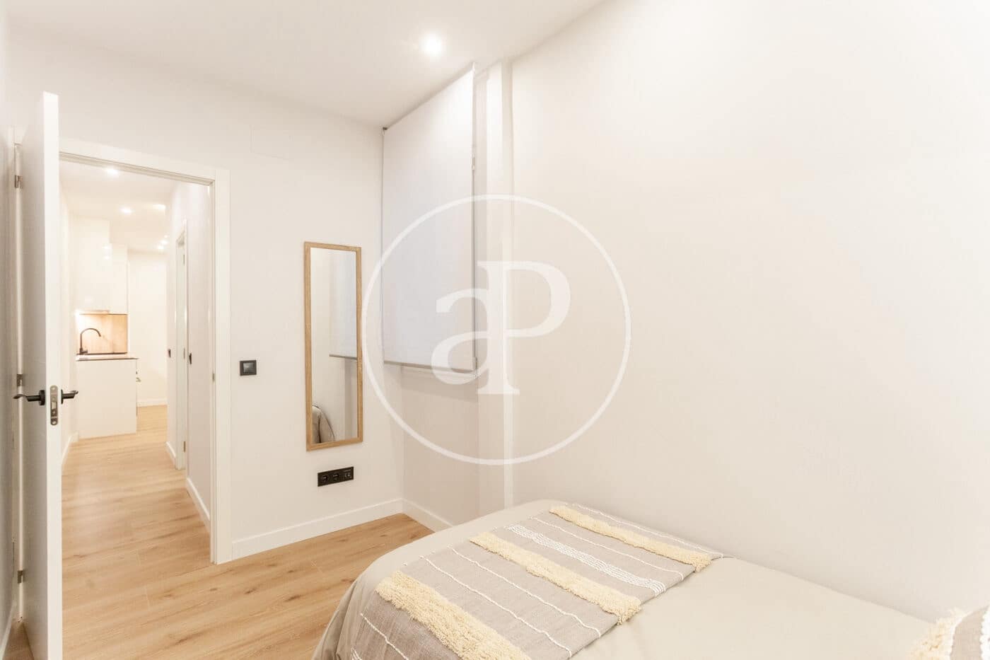 2 bedroom Apartment for sale in Madrid city - € 610,000 (Ref: 10025669)