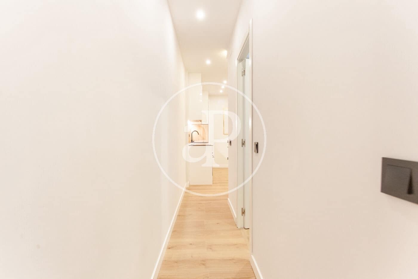 2 bedroom Apartment for sale in Madrid city - € 610,000 (Ref: 10025669)