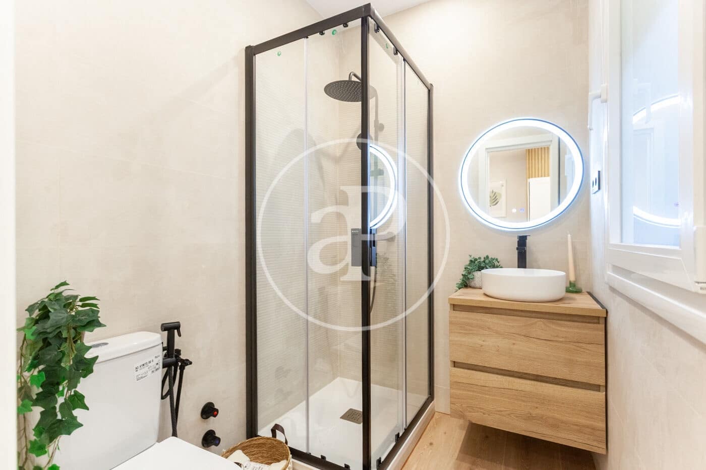 2 bedroom Apartment for sale in Madrid city - € 610,000 (Ref: 10025669)