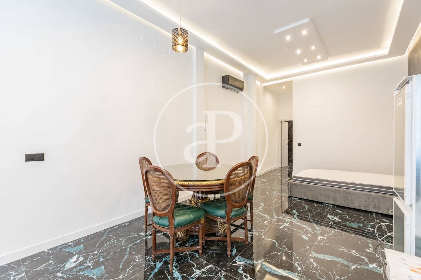 Huoneisto myytävänä paikassa Madrid kaupunki - 395 000 € (Ref: 10025670)