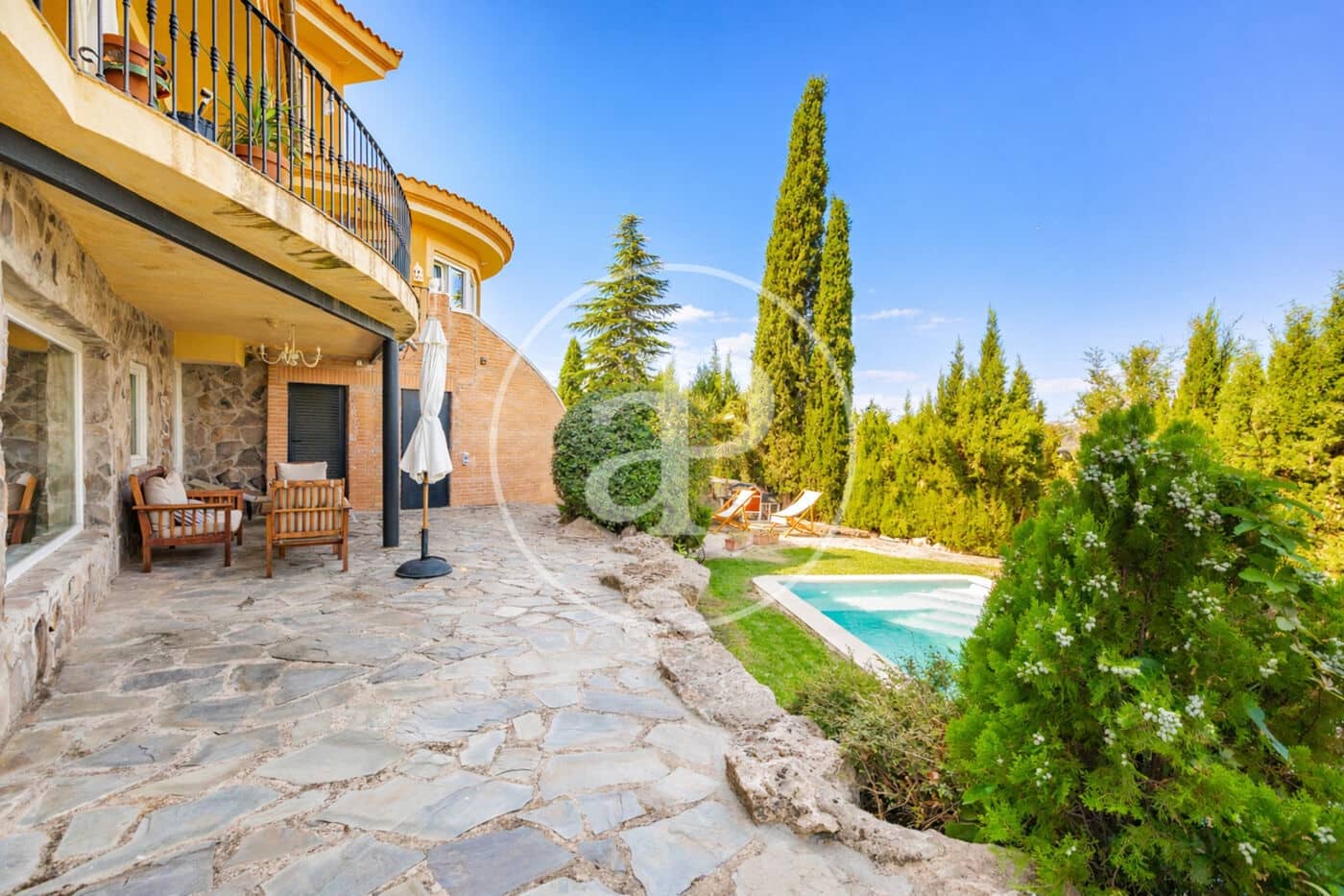 4 quarto Moradia para venda em Guadalix de la Sierra com piscina - 1 250 000 € (Ref: 10027369)