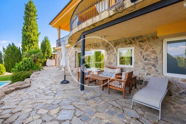 4 chambre Villa/Maison à vendre à Guadalix de la Sierra avec piscine - 1 250 000 € (Ref: 10027369)