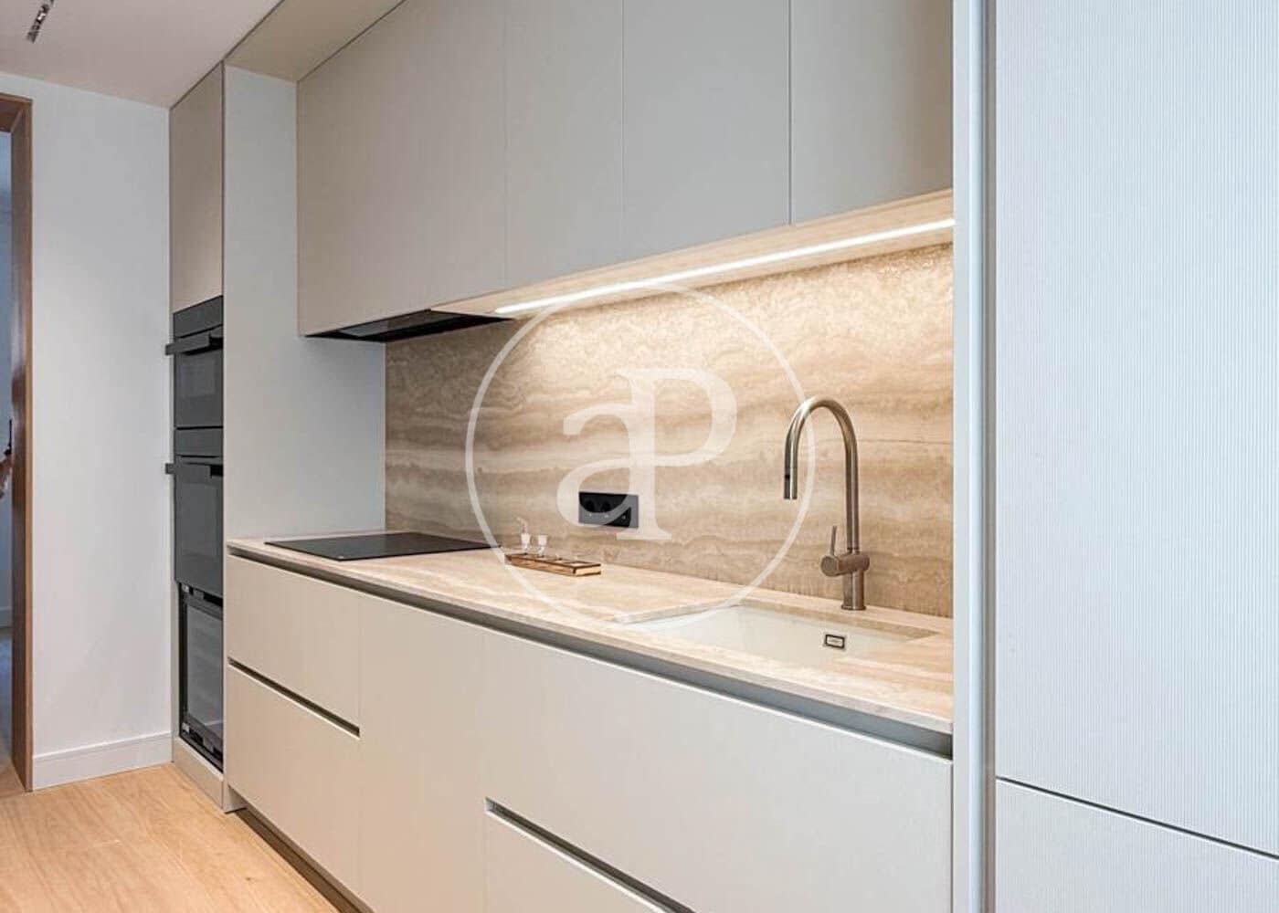 3 makuuhuone Huoneisto myytävänä paikassa Madrid kaupunki - 2 980 000 € (Ref: 10032090)