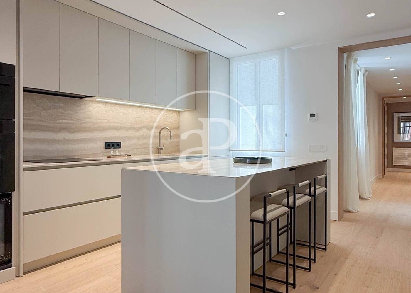 3 makuuhuone Huoneisto myytävänä paikassa Madrid kaupunki - 2 980 000 € (Ref: 10032090)