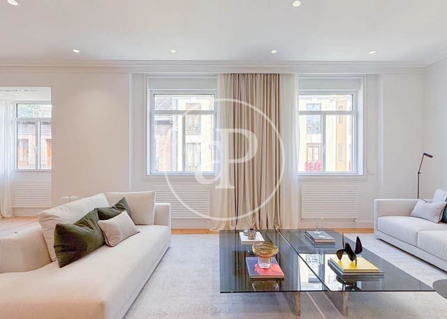 3 makuuhuone Huoneisto myytävänä paikassa Recoletos, Madrid kaupunki - 2 980 000 € (Ref: 10032090)