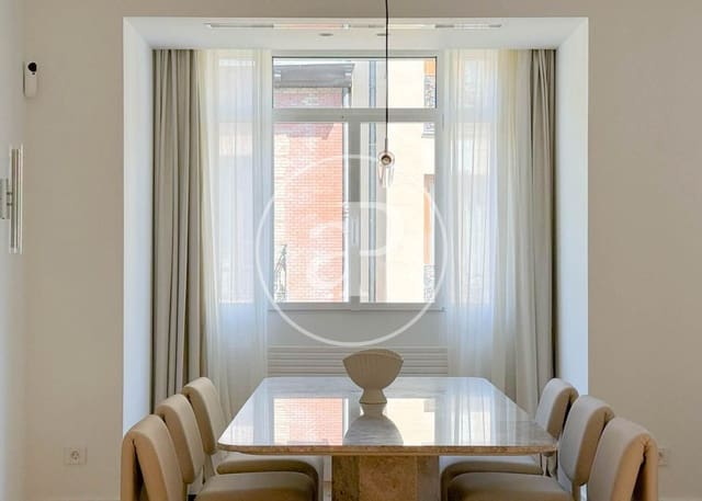 3 makuuhuone Huoneisto myytävänä paikassa Recoletos, Madrid kaupunki - 2 980 000 € (Ref: 10032090)