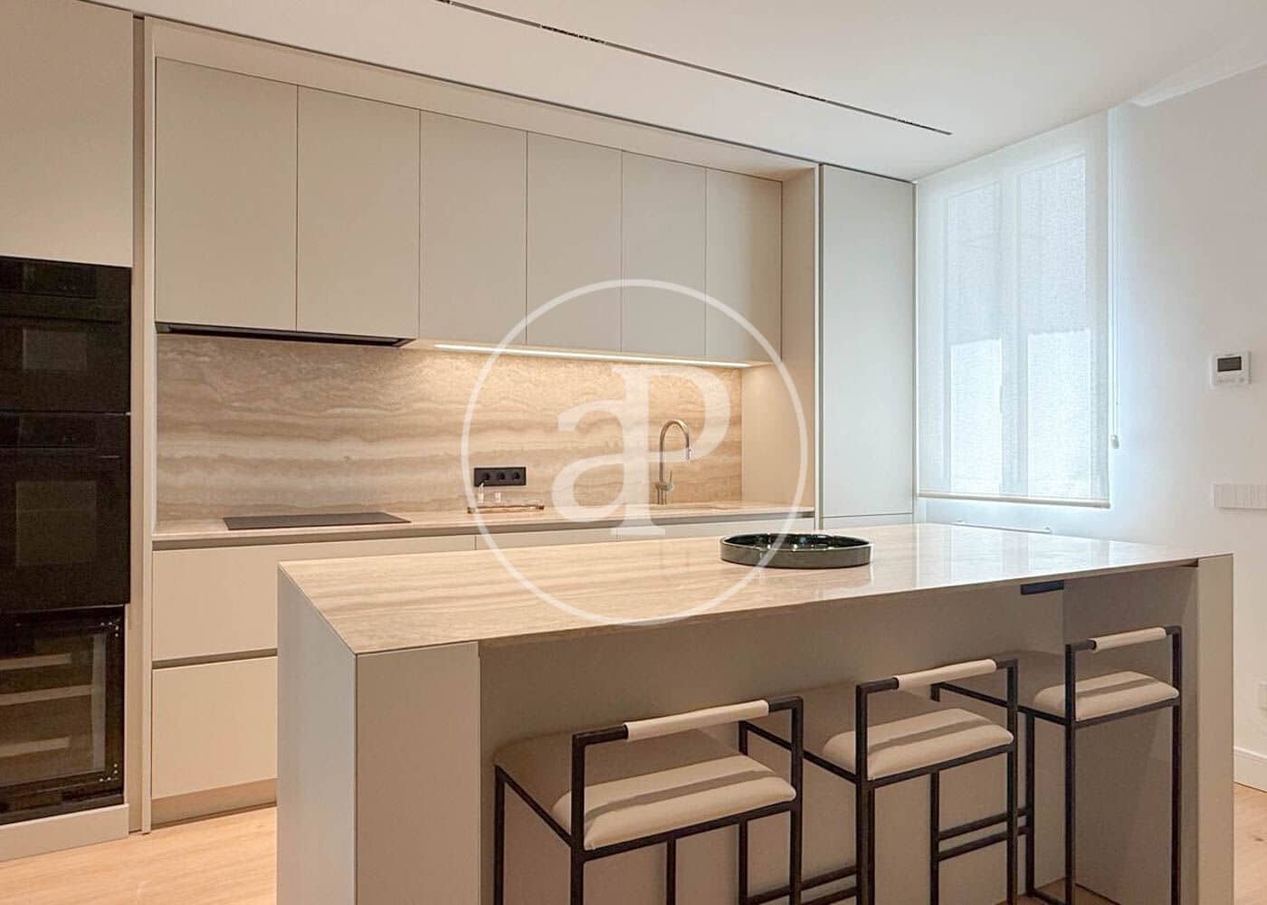 3 makuuhuone Huoneisto myytävänä paikassa Madrid kaupunki - 2 980 000 € (Ref: 10032090)