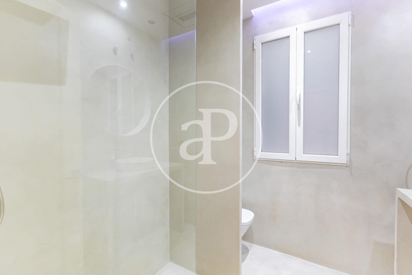 Appartement de 1 chambre à louer à Madrid ville - 1 700 € (Ref: 10032092)