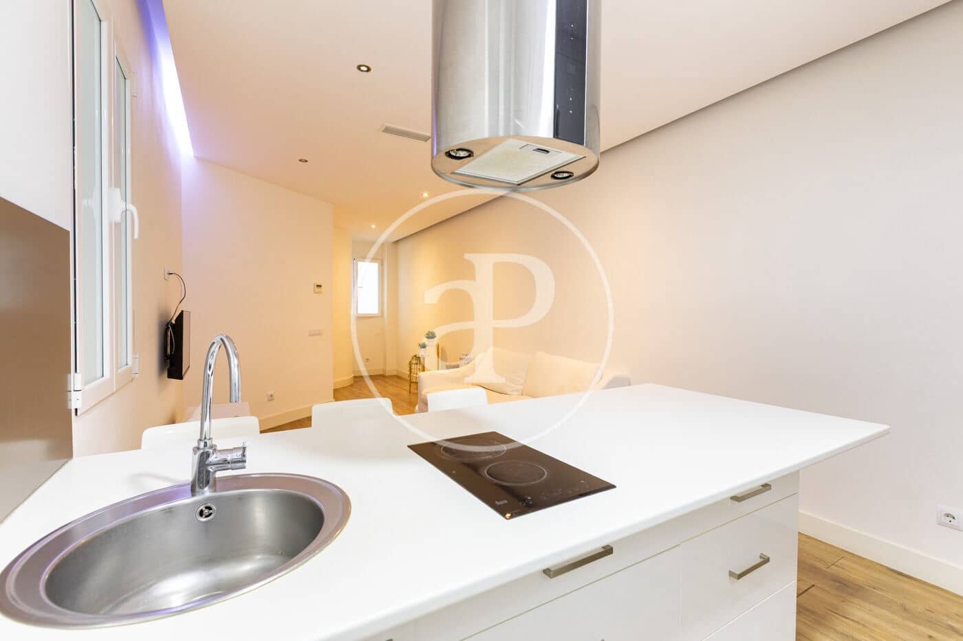 Appartement de 1 chambre à louer à Madrid ville - 1 700 € (Ref: 10032092)