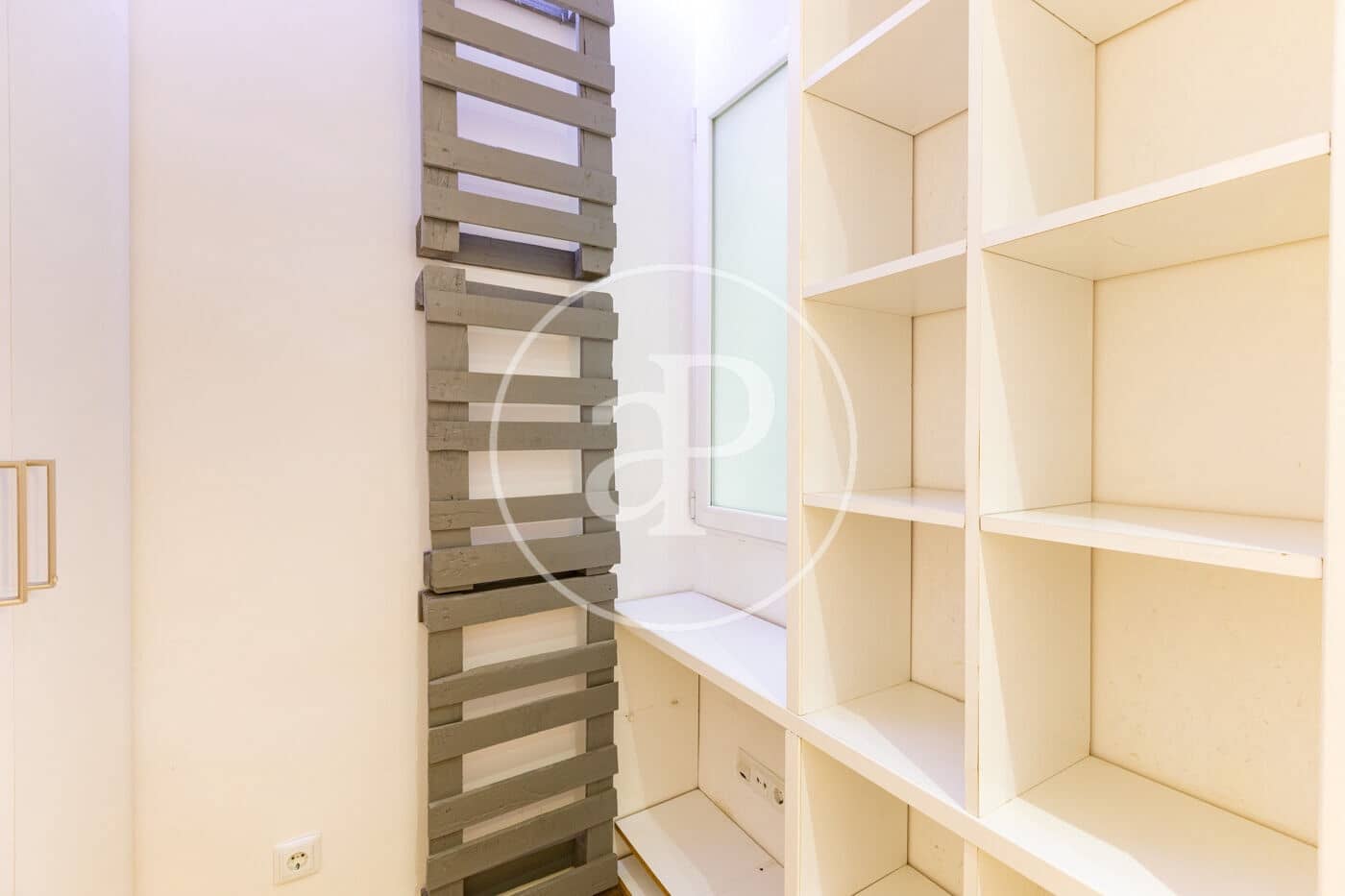 Appartement de 1 chambre à louer à Madrid ville - 1 700 € (Ref: 10032092)