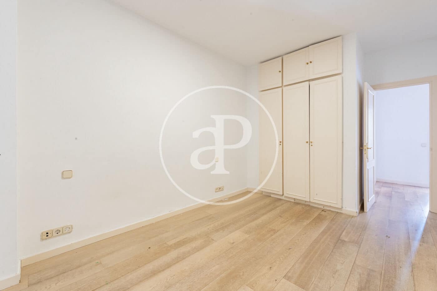 4 sypialnia Apartament na sprzedaż w Miasto Madryt - 1 225 000 € (Ref: 10032093)