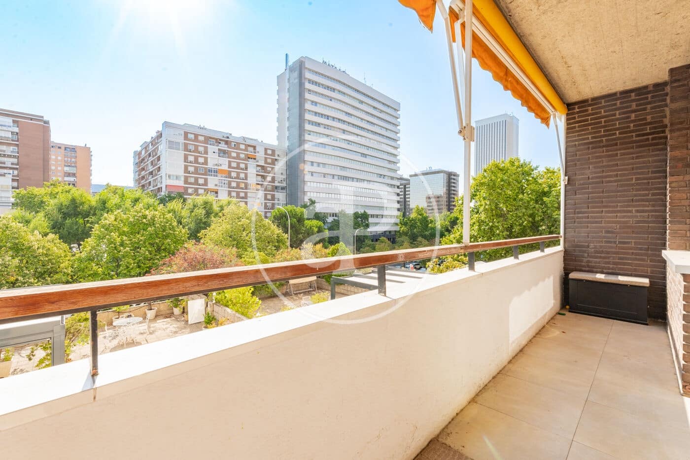 4 sypialnia Apartament na sprzedaż w Miasto Madryt - 1 225 000 € (Ref: 10032093)