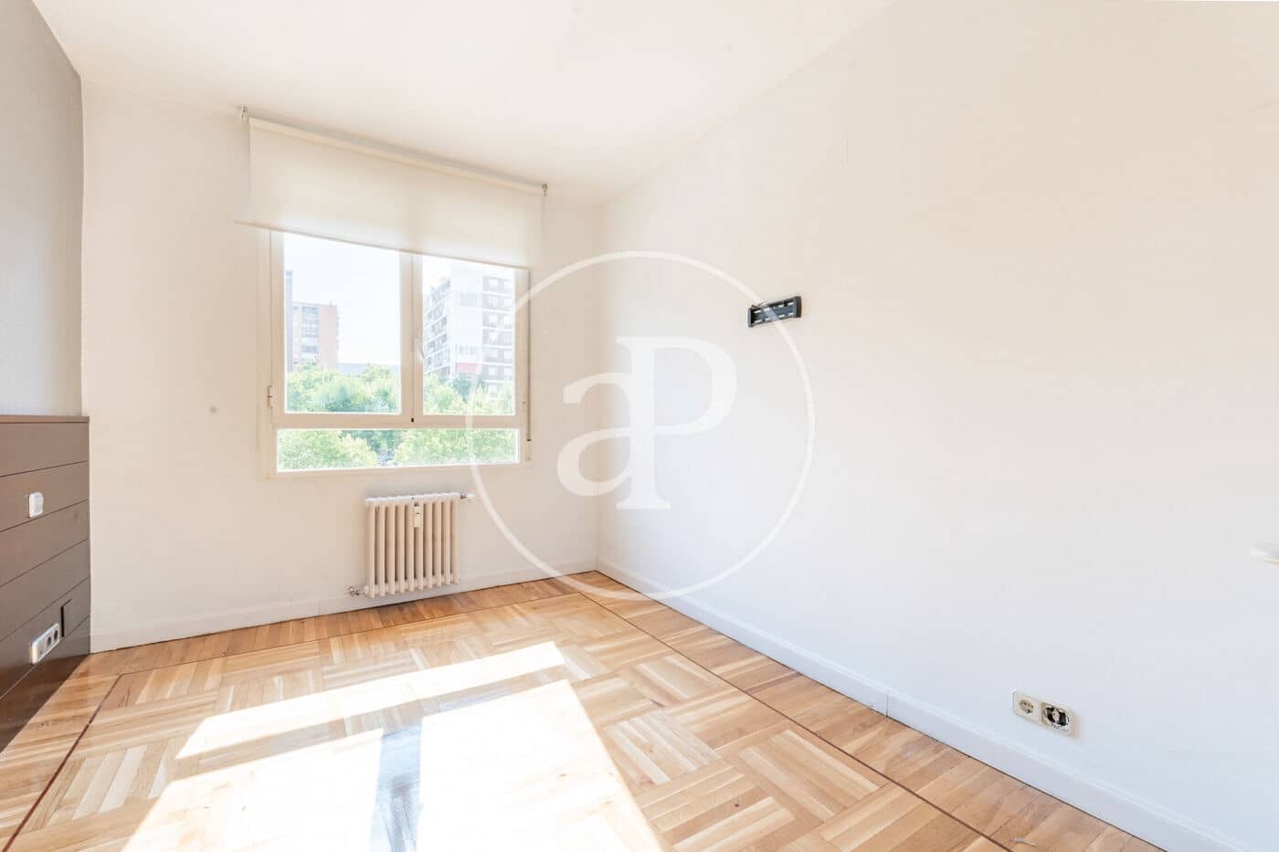 4 sypialnia Apartament na sprzedaż w Miasto Madryt - 1 225 000 € (Ref: 10032093)