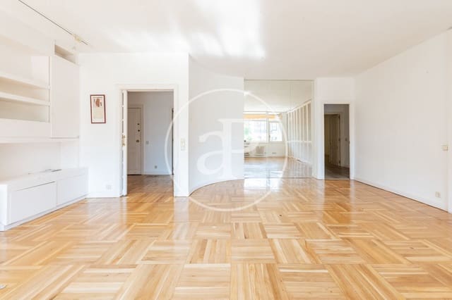 4 sypialnia Apartament na sprzedaż w Cuatro Caminos, Miasto Madryt - 1 225 000 € (Ref: 10032093)