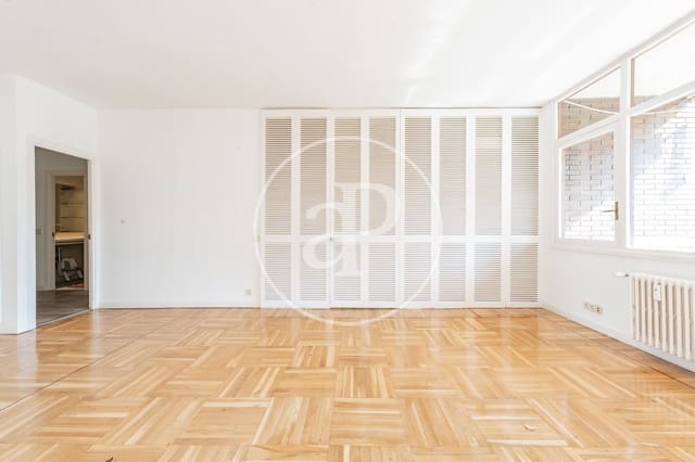 4 sypialnia Apartament na sprzedaż w Cuatro Caminos, Miasto Madryt - 1 225 000 € (Ref: 10032093)