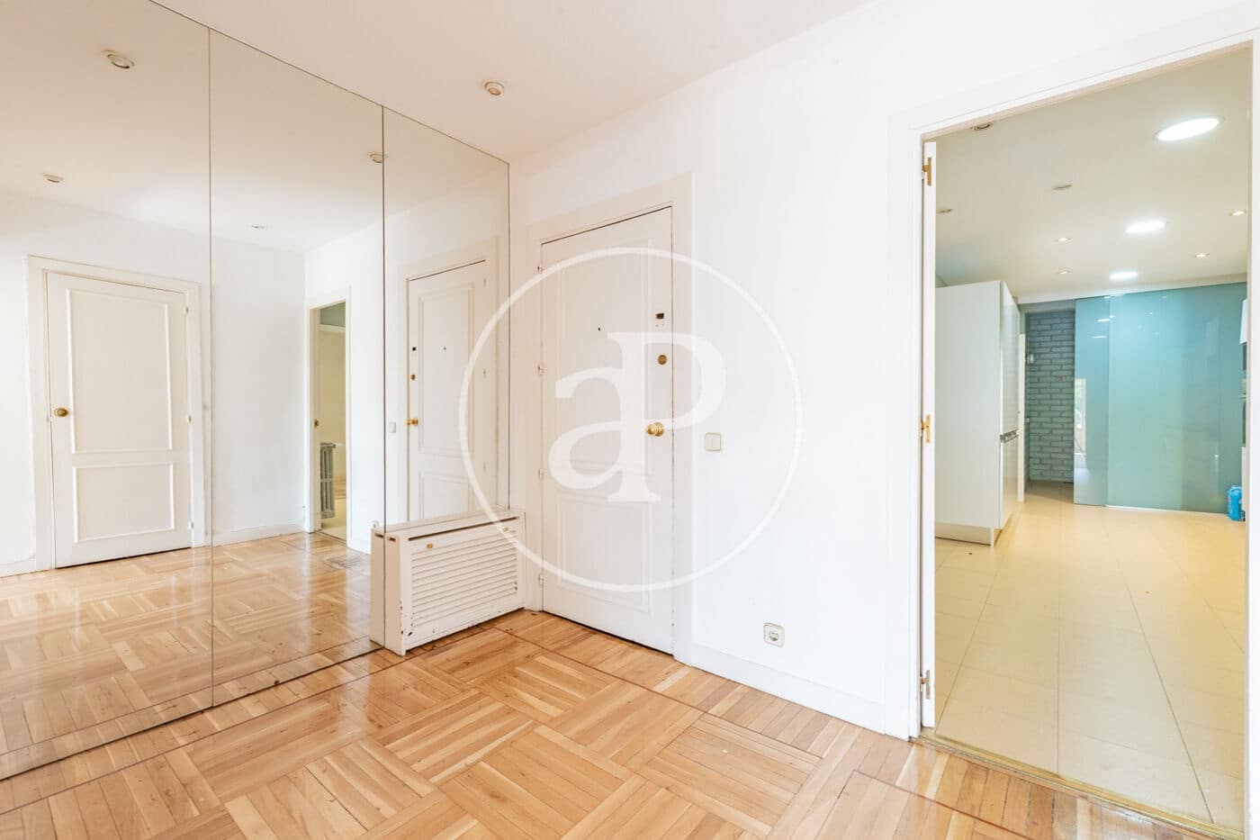 4 sypialnia Apartament na sprzedaż w Miasto Madryt - 1 225 000 € (Ref: 10032093)